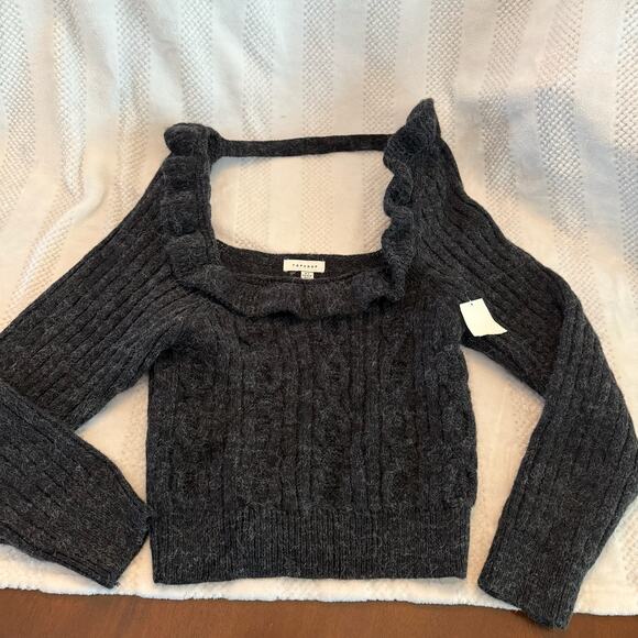 Topshop Sweaters - new topshop ruffle long sleeve sweater size 4-6